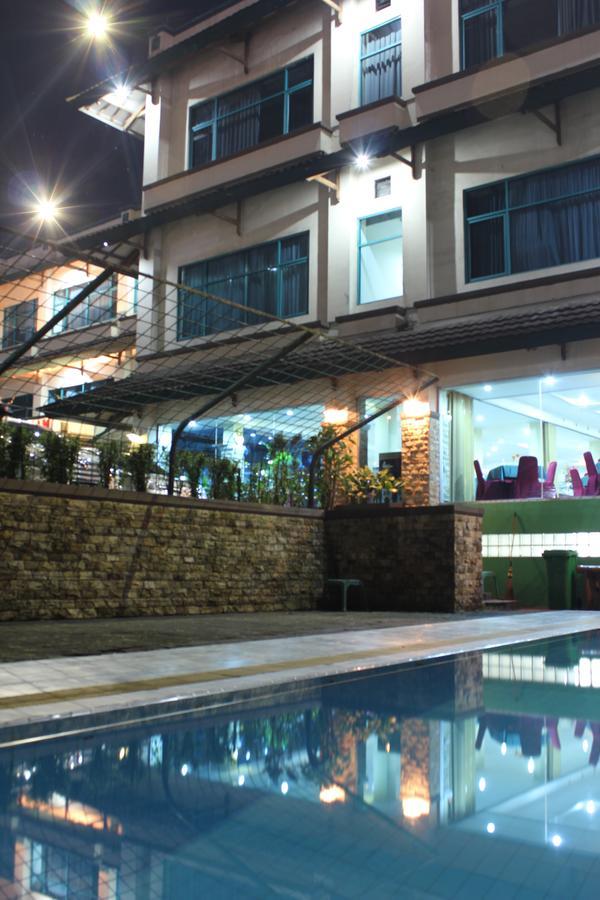 Permata Alam Hotel Puncak Exterior photo
